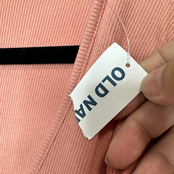 💎 Old Navy Fitted Long Sleeve Rib Knit Top Pink - Picture 6 of 11